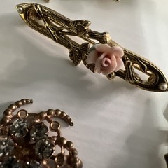 Vintage 12 Brooch Collection | Mix Lot Rhinestones Gold Silver Tone Floral