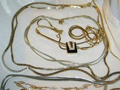 Good Quality NECKLACE & CHOKER LOT Silver & Gold Toned GUESS PARKLANE Very Nice!
