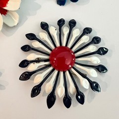 Vintage 1960s Red White & Blue MOD & NICE!! Enamel Flower Brooch Pin Earring Lot