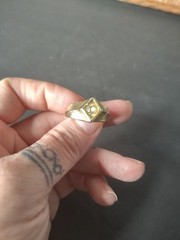 VINTAGE TEXTURED MARKED KARATCLAD 18kt H.G.E. MEN’S RING 60s