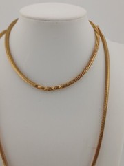 SARAH COV 1970s gold tone 32 in Unique Twist design box closure chain necklace
