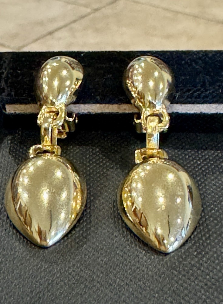 Vintage Gold Tone Earrings Dangle Drop Teardrop Shape Runway Statement 1980s