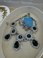 AdR Anna Della Russo X H&M Necklace Green Stones Rare Y2K Vintage With Box