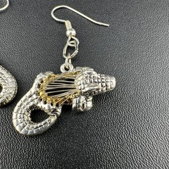 Vintage Pierced Earrings Silver Gold Tone Alligator Crocodile Two Tone Metal