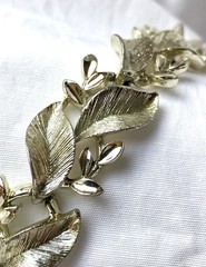 Vintage Lisner Gold Tone Bracelet – MINT