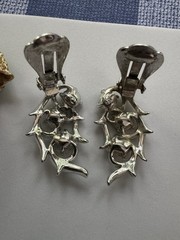 Lot of Broken Jewelry for Repair, Vendome, Coro, Sarah Coventry, Japan, NY&CO