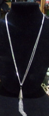 VINTAGE SIGNED MONET SILVERTONE TASSEL PENDANT NECKLACE 26 INCH CHAIN