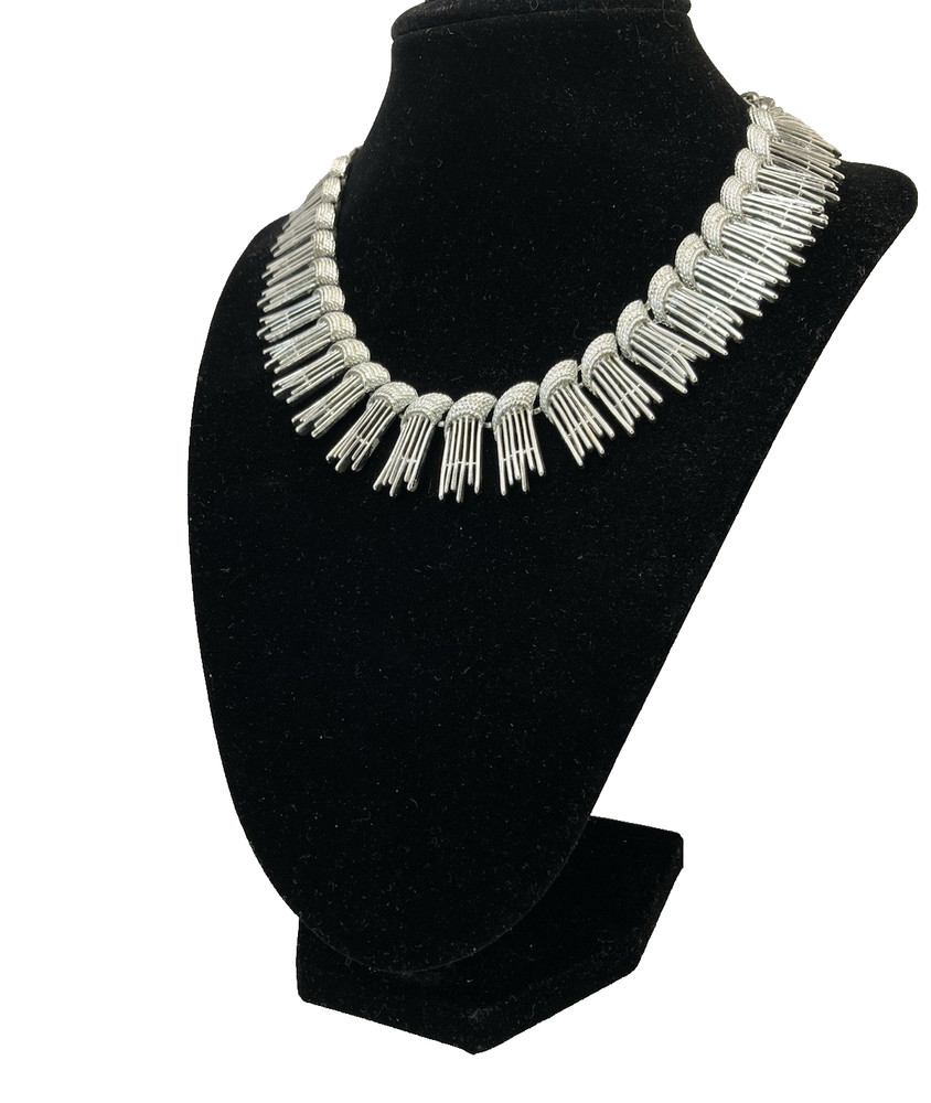 Vintage Sarah Coventry 1962 SIMPLY ELEGANT Silver Toned Fringe Bib Necklace
