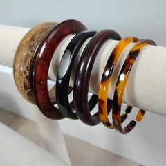 All Vintage Browns Bangle Bracelet Lot Wood Plastic Sz 7.5-8 Saucer Carved