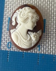 1970-80’s Purchased Cameo Fantastic Detailed Japan Crafting Jewelry 1.5” pearls