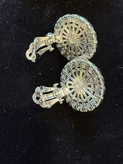 Vintage 1950 -1970’s Whiting And Davis Silver Tone Clip On Earrings