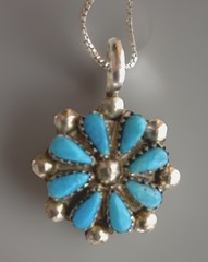 Vintage Zuni Native American Sterling Silver Flower Pendant Necklace 15″ Long