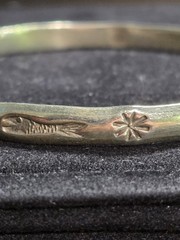 Mexico 925 Sterling Silver Fish Star Stamped Bangle Bracelet 8.25″ 16.77g