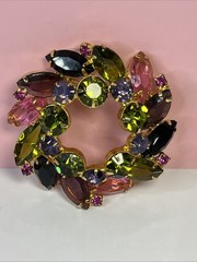 Vintage Wreath Brooch Fruit Salad Design D&E Juliana Multicolor Rhinestones