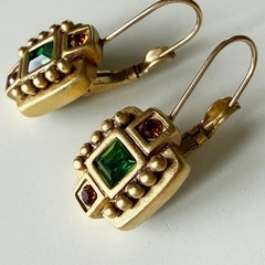 OSCAR DE LA RENTA Leverback Dangle Earrings : Matte Gold, Green + Brown Crystal