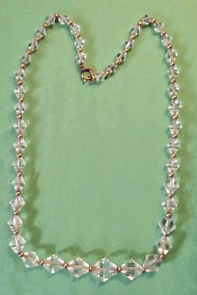 Vintage Faceted CLEAR CRYSTALS & GOLD TONE Beaded Chain Necklace