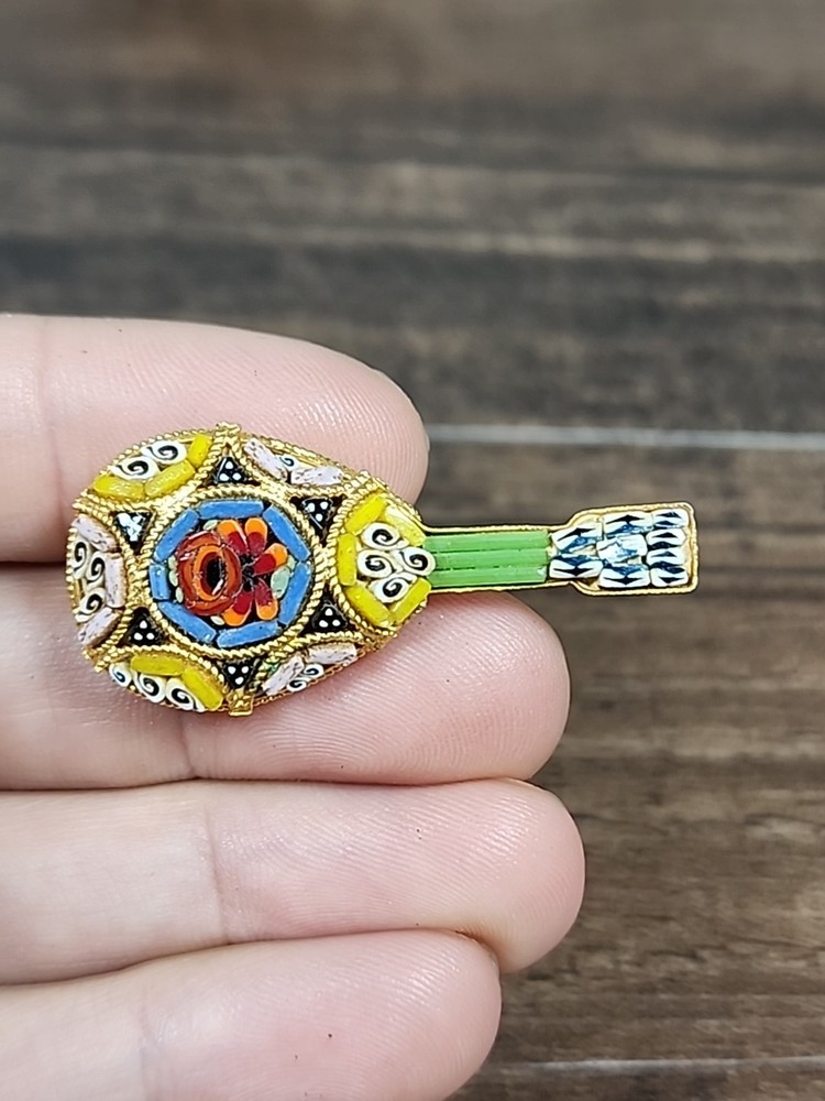 ITALIAN MICRO MOSIAC MANDOLIN BANJO PIN MUSICAL INSTRUMENT GLASS MILLEFIORI TILE