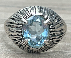 Vintage Sterling Silver 925 Sky Blue Topaz Textured Halo Domed Ring Signed (M)