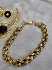 15 Piece Jewelry Vintage Signed Monet Lot 5 Neck 1 Bracelet 3 Brooch 6 Pair Ear