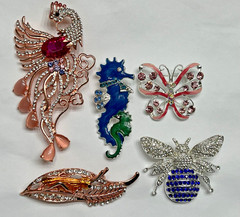 Crystal Rhinestone Bee Butterfly Brooch Pin LOT Bird Peacock Insect Animal Pink