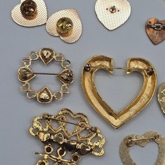 Vtg Heart Themed Brooch Pin Lot Rhinestone Enamel Mixed Styles Eras Materials