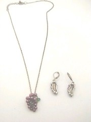 Vintage Jewelry Purple And Green Crystal Grape Cluster Necklace & Earrings Set