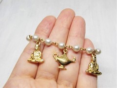 Vintage Genie & Magic Lamp Charm Bracelet for Girls- Faux Pearls- Gold Plated