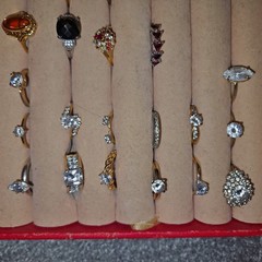Vintage Costume Jewelry Lot Over 100 Pc All Wearable