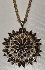 Ross Simons 925 Vermeil Golden Amber Glass Sunburst Pendant Necklace 18” Vintage