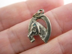 Vintage Unmarked Sterling Silver Horse Horseshoe Lucky Charm Pendant 1.2g .75 In
