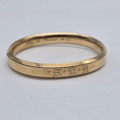 1912 Antique 14k Gold Filled Hinged Bangle Bracelet 7.5″ – Mono, Anna AKR