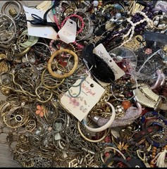 3 Pound Unsorted Huge Lot VTG Jewelry Vintage New Junk + Wear Resell Tangled In
