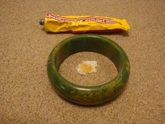 Restored Vintage 7/8″ Bakelite Bracelet! Marbled Bright Sky Blue/White Colors!