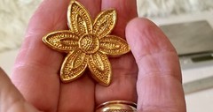 Vintage Petite Sunflower Brooch Pin Marked AAI Gold Tone