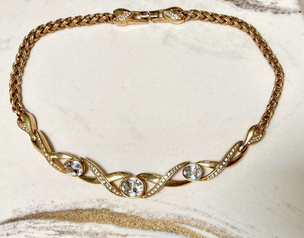 Vintage SAL Necklace Swarovski Crystals 15 Inch Gold Tone Signed 3+ Great Stones