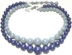 Vintage Necklace SIGNED JAPAN Blue Iridescent Beaded Bib Choker Peacock Beaded 9