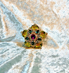 Vintage Monet Glamorous Victorian Style Gold Fashion Brooch