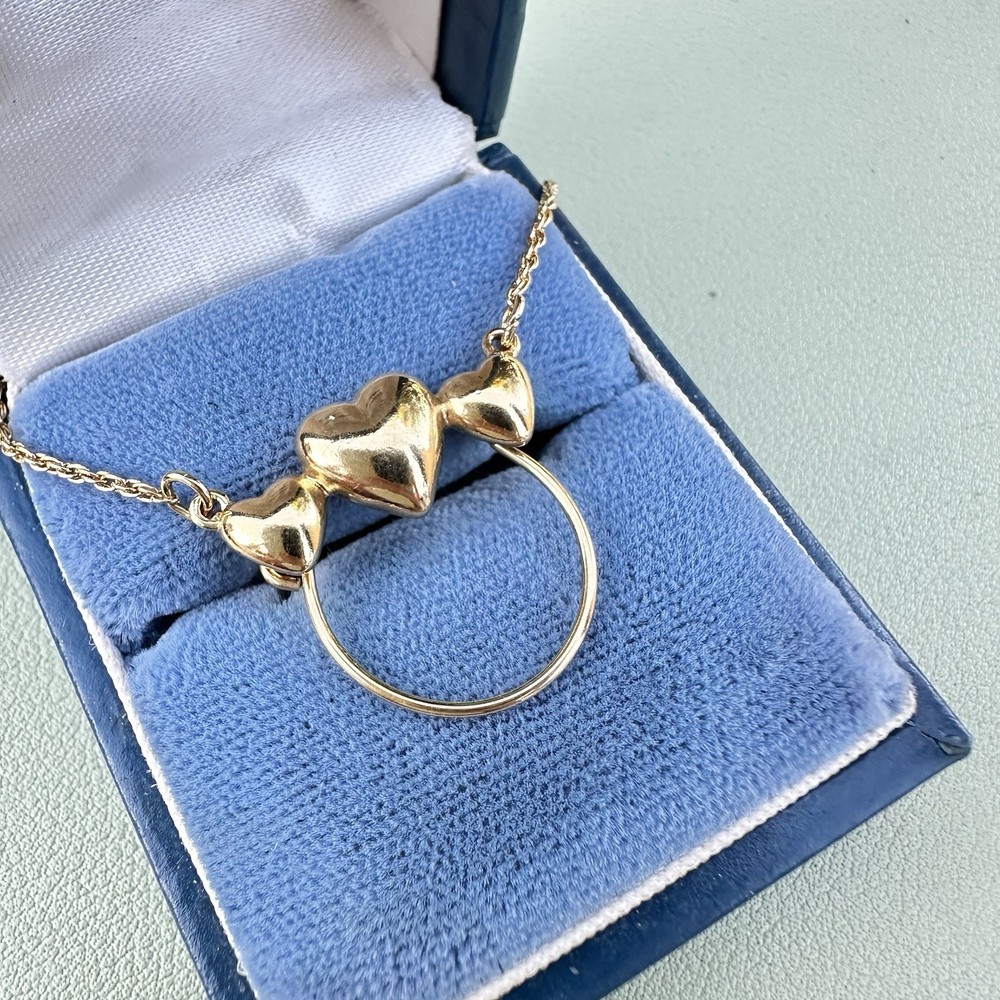 Crown Trifari Heart Necklace Charm Holder Ring Keeper Gold Tone Vintage Hearts