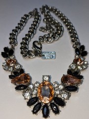 Y2K Era Pink Black Flower Chain Necklace American Eagle Women Fashion Jewelry