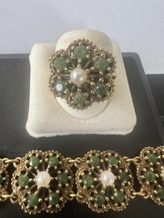 Lovely Vintage Goldette Faux Jade & Pearl Bracelet Earrings Ring Set