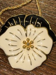 Vintage Gold Chain Necklace with Black and White Flower Pendant