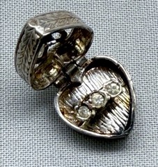 Vintage Sterling Silver Heart Ring Box Charm Opens Wedding Anniversary Band