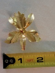 Vtg Gold Tone 2 Inch Iris Orchid Brooch