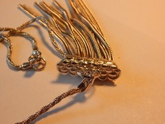 VTG 1950S 1960S DINGLE DANGLE SILVER TONE NECKLACE RHINESTONES FUN