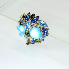 Vintage Blue Aurora Borealis Rhinestone Brooch Pin Flowers Blue Stone