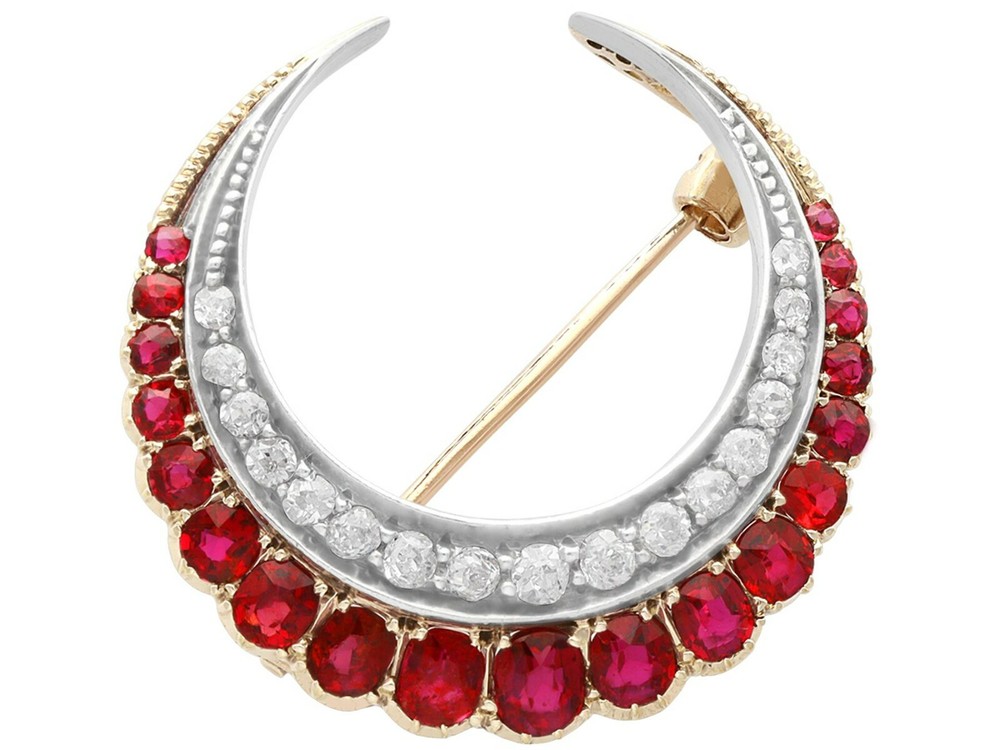2.50Ct Ruby 0.80Ct Diamond 15k Yellow Gold Crescent Brooch Antique Circa 1890