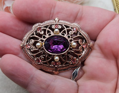 Vintage Victorian Style Oval Rose Seed Bead Purple Gemstone Brooch Rhinestone