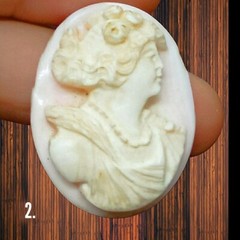 Cameos: Group of 4 Vintage Antique Hand Carved Shell Cameos
