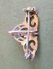 ANTIQUE Simmons Rose, White and Green Gold Tone WATCH PIN Brooch
