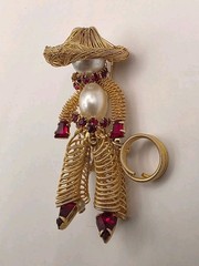 Vintage Signed Weiss Ruby Red Crystal & Faux Pearl Wire Cowboy W/Lasso Brooch